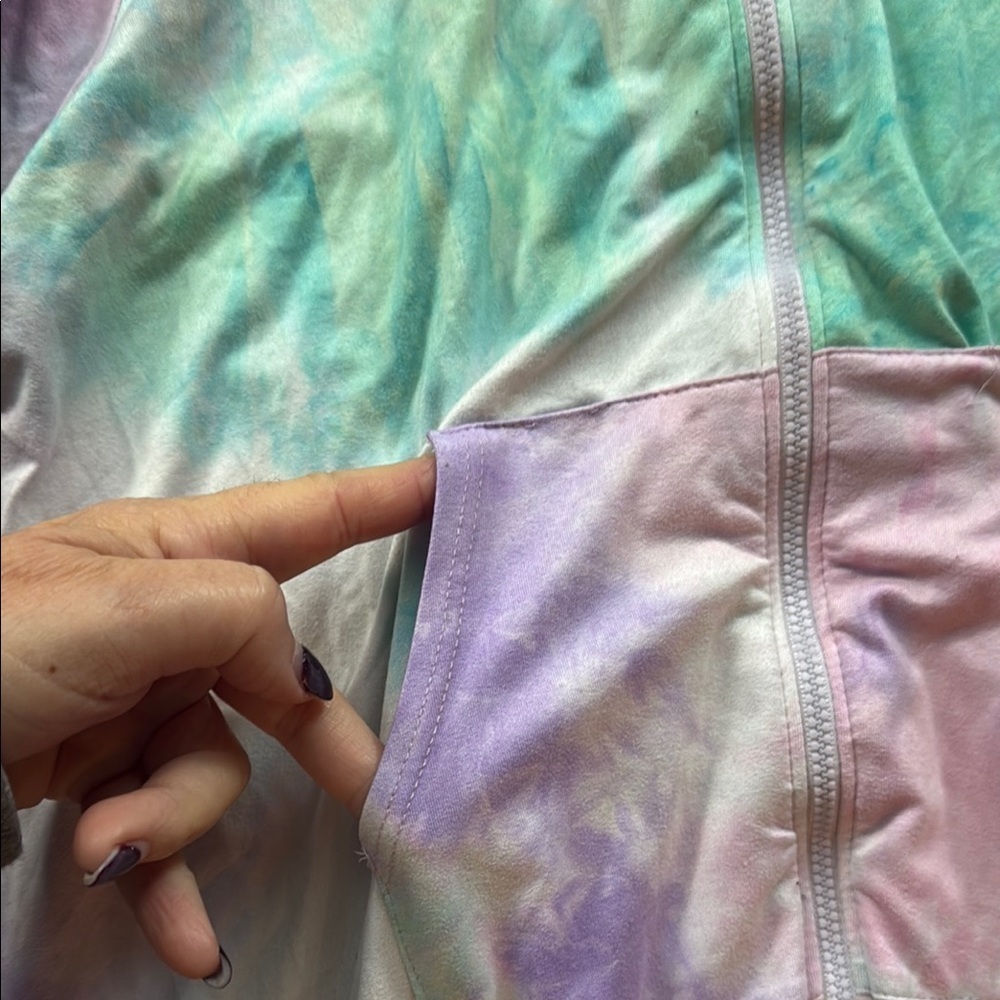 Kids Tie-Dye Hooded One Piece size medium - Picture 8 of 11